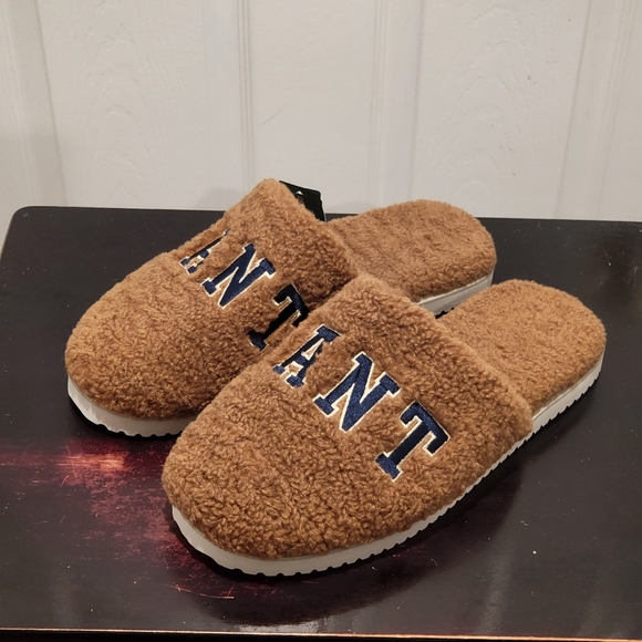 GANT Milton Plush Mule Slipper - Picture 4 of 8